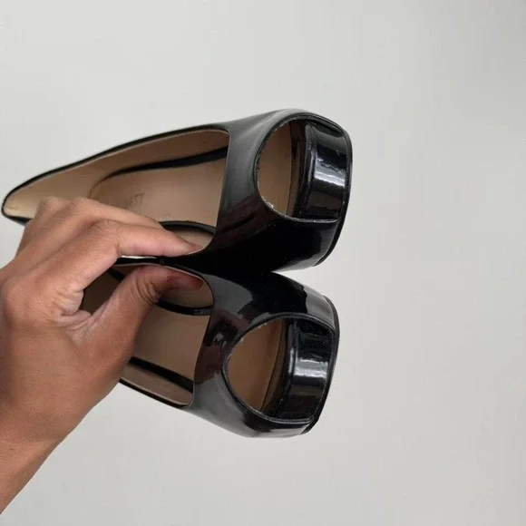 Black patent leather peeptoe heel size 6 Nine West - Picture 3 of 6